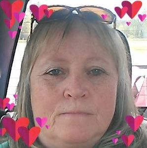 Meet your Posher, Connie